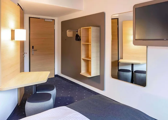 Romantisches Hotel: B&B Hotel Köln-West